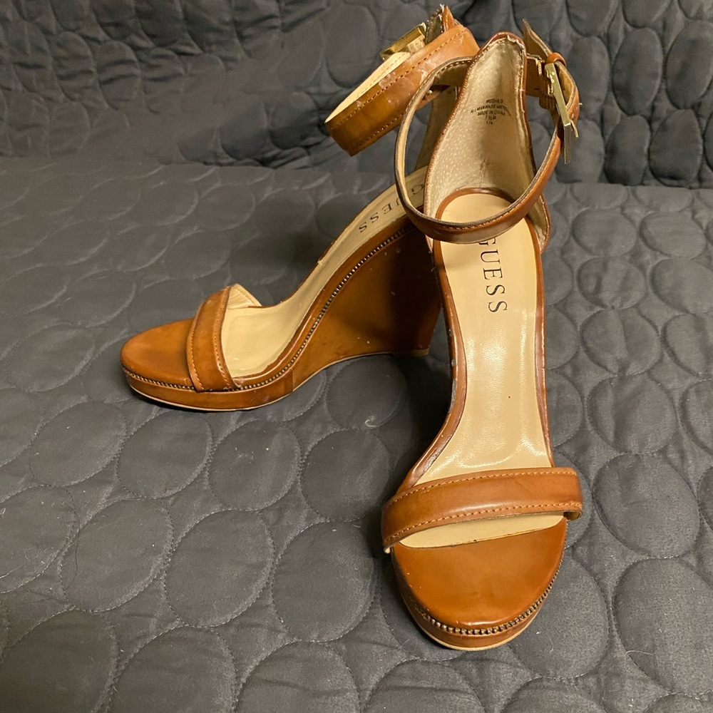 Camel Brown Wedges